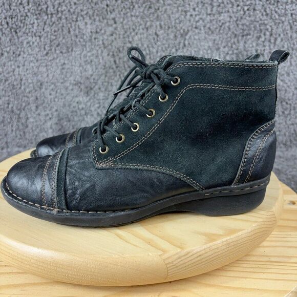 Clarks Shoes - Clarks Whistle Watch Ankle Boots Womens Size 7.5 Black Cap Toe Lace Up Booties